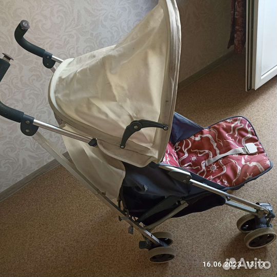 Прогулочная коляска трость бу