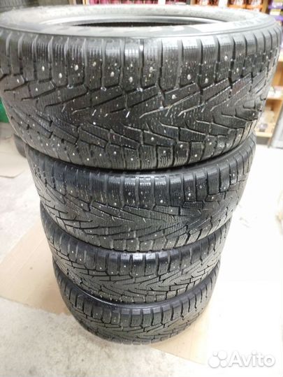 Nokian Tyres Hakkapeliitta 7 SUV 285/50 R20 116T