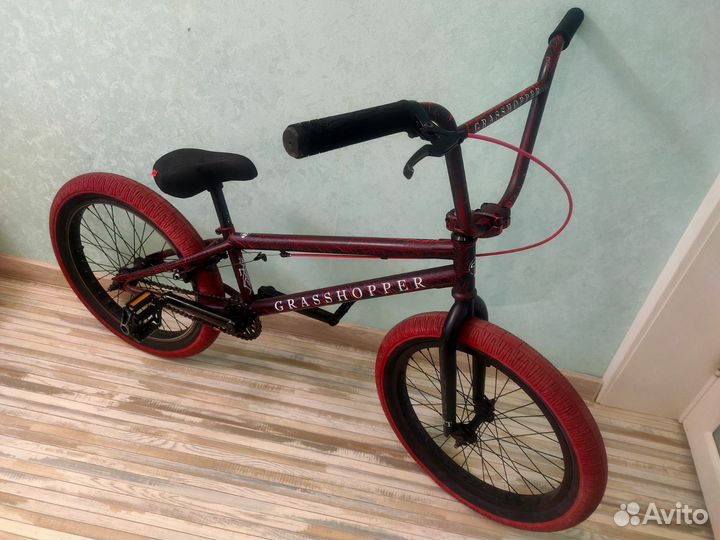 Трюковой велосипед BMX