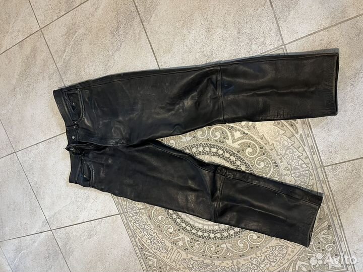 Кожаные брюки, мото