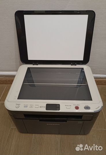 Мфу лазер. Samsung SCX-3200 (пробег 1k)