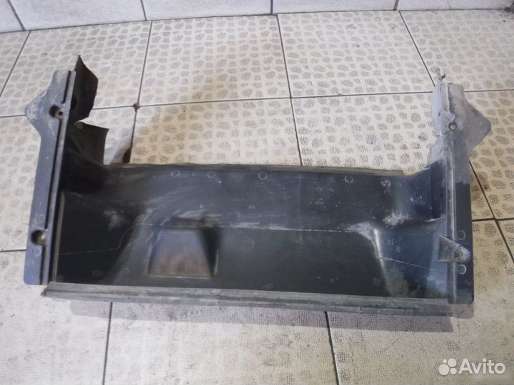 Воздухозаборник VW Passat B3