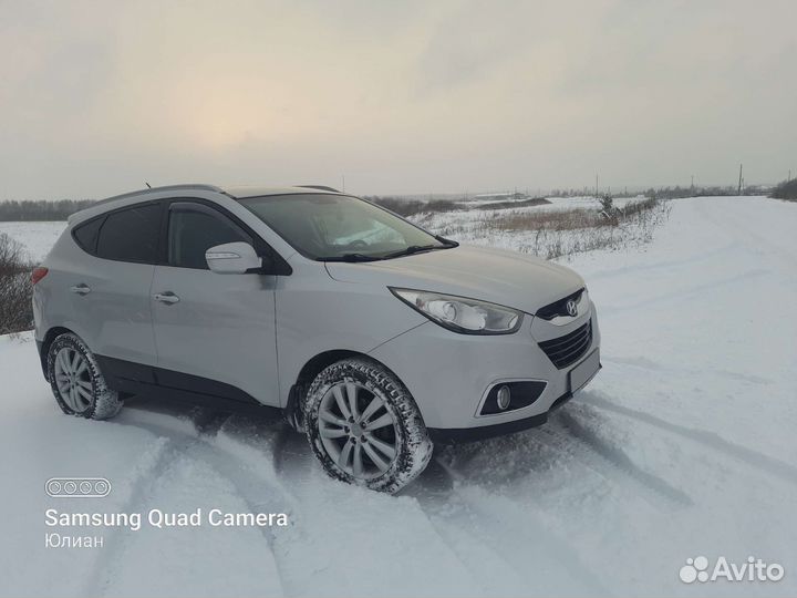 Hyundai ix35 2.0 AT, 2010, 220 000 км