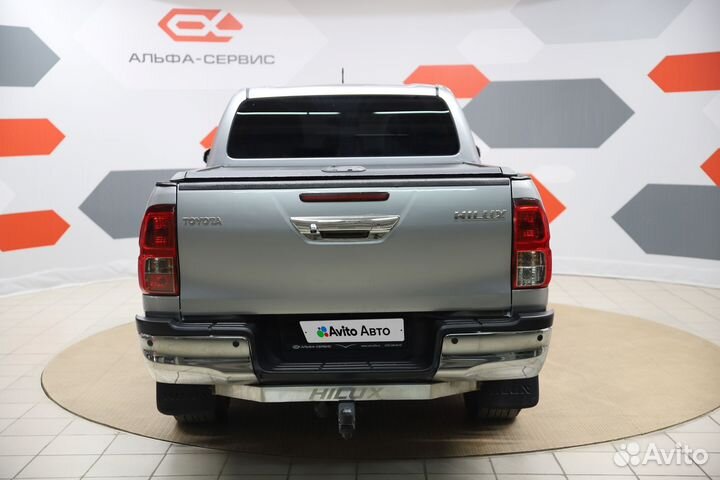 Toyota Hilux 2.8 AT, 2021, 169 000 км