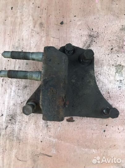 Кронштейн двигателя hyundai sonata nf 2.4 2006г