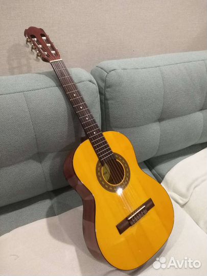 Классическая гитара 3/4