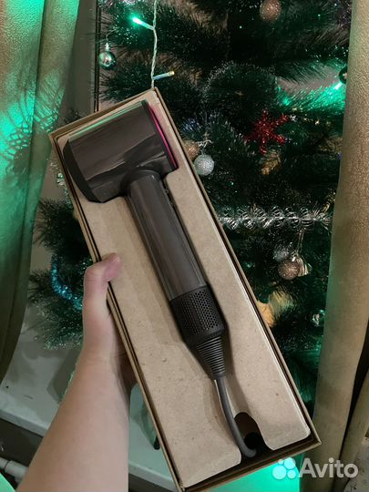 Фен Dyson Supersonic 