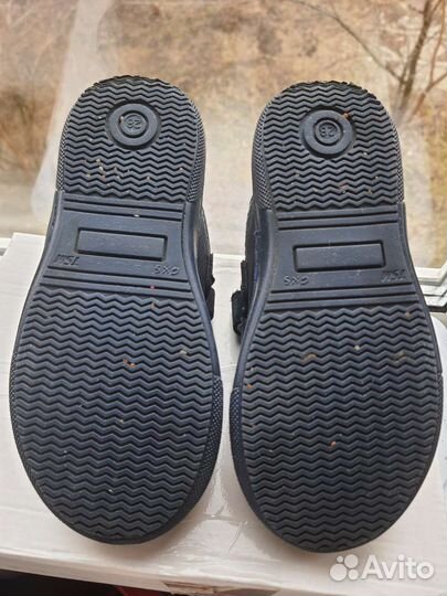 Кроссовки детские для мальчика 28