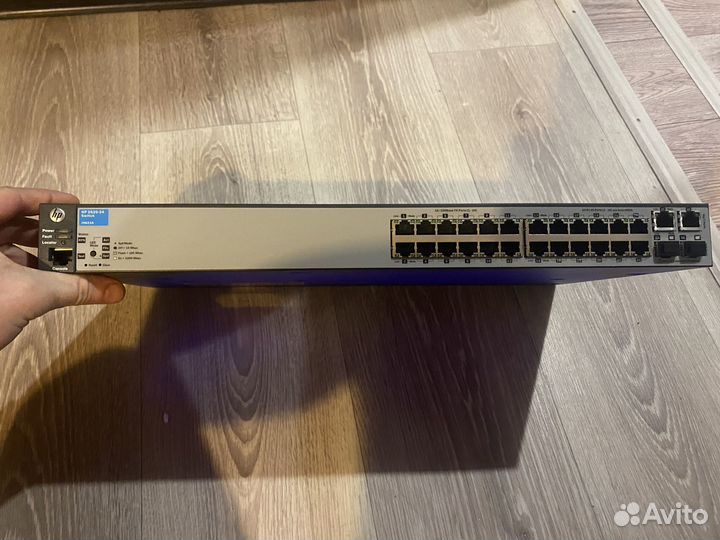Коммутатор HP 2620-24-PoE+