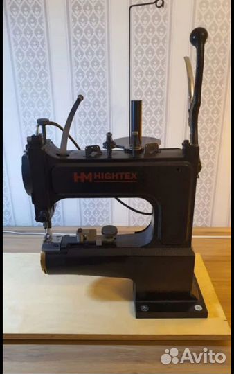 Рукавная швейная машина по коже