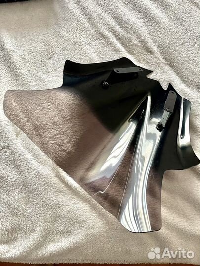 Продам ветровое стекло на yamaha MT-07