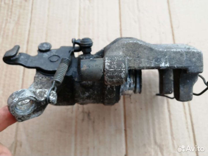 Тормозной супорт з/л Опель Вектра С