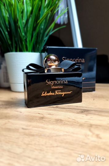 Salvatore ferragamo Signorina Misteriosa