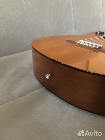 Классическая гитара yamaha cm40