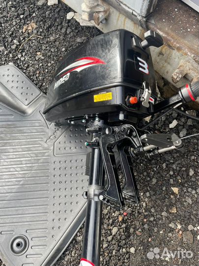 Лодка Hunter 290 с мотором