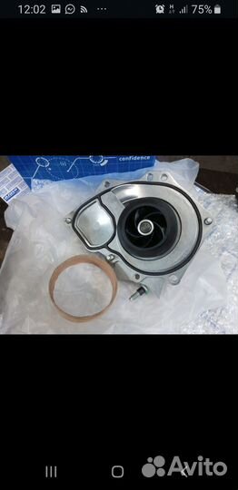 Насос водяной / помпа, в наличии SKF vkpc81231