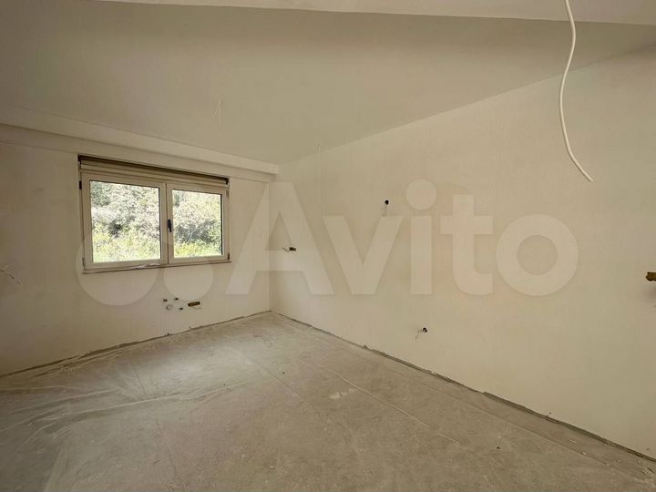 3-к. квартира, 132 м² (Черногория)