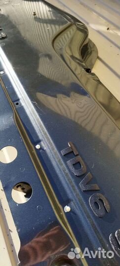 Крышка багажника борт Land Rover Discovery 3,4