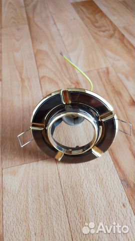 Светильник точечный поворотный