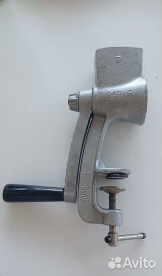 Мельница ручная СССР