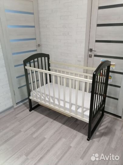 Кроватка детская 120 60