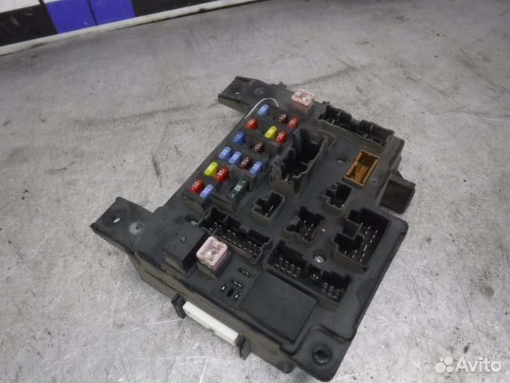 Блок предохранителей Mitsubishi Lancer 10 4A91