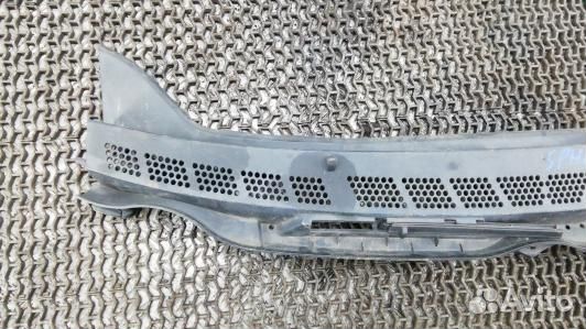 Накладка декоративная (жабо, дождевик) honda civic