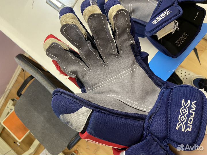 Замена ладошек на хоккейных перчатках