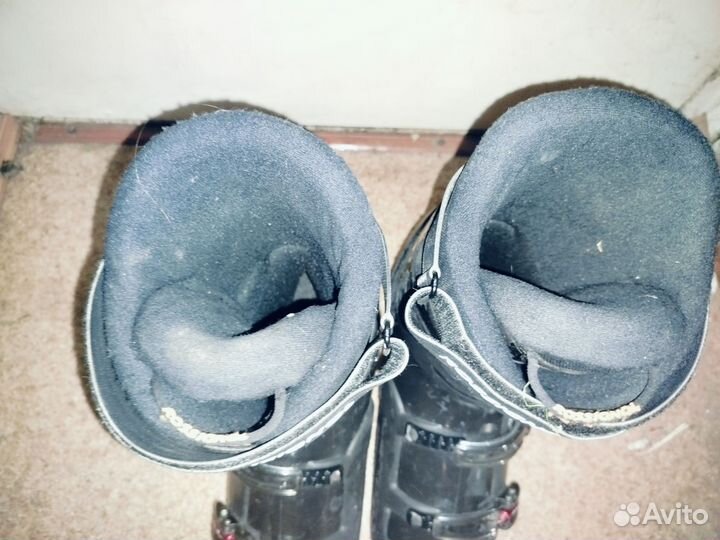 Горнолыжные ботинки гигантские. Торг