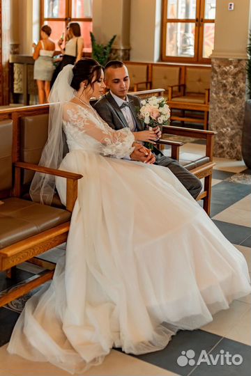 Свадебное платье 42