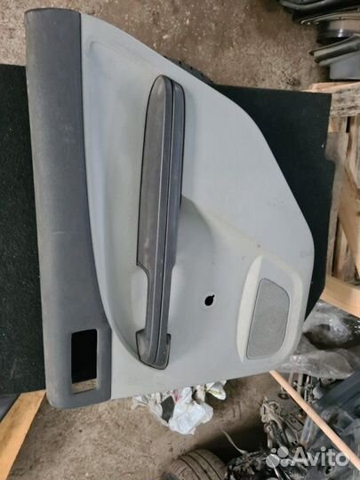 Обшивка двери задняя Ford С-Max
