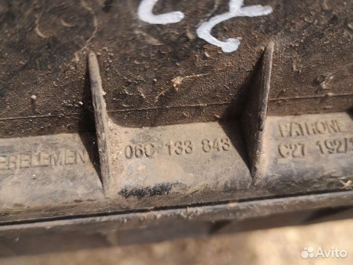 Корпус фильтра 1,8 т Audi A4B6