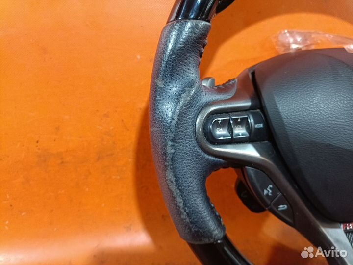 Руль Honda Stream RN8