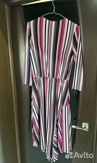 Платье женское 46 48