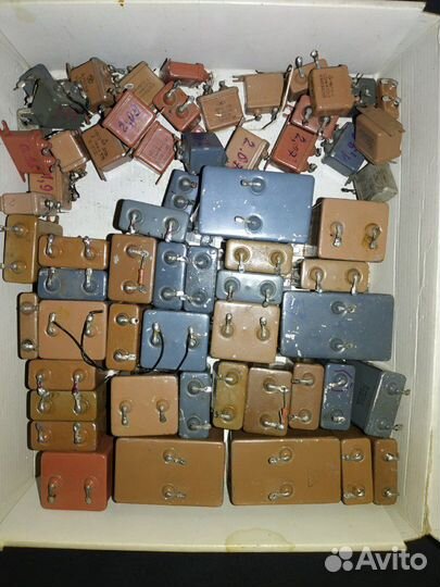 Конденсаторы мбго-2 разные