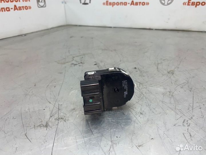 Блок управления зеркалами Opel Insignia седан 2 Л