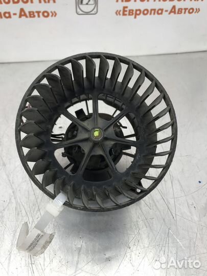 Моторчик отопителя ford fusion Форд Фьюжен