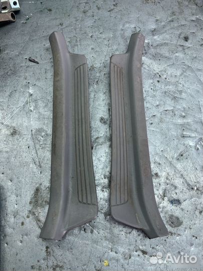 Накладка порога (внутренняя) Toyota Land Cruiser