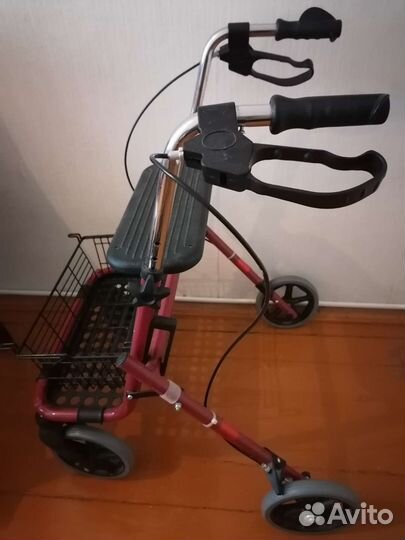 Коляска-ходунки