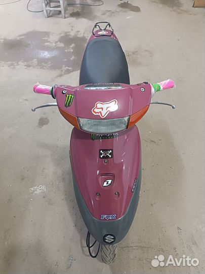 Скутер Suzuki Lets
