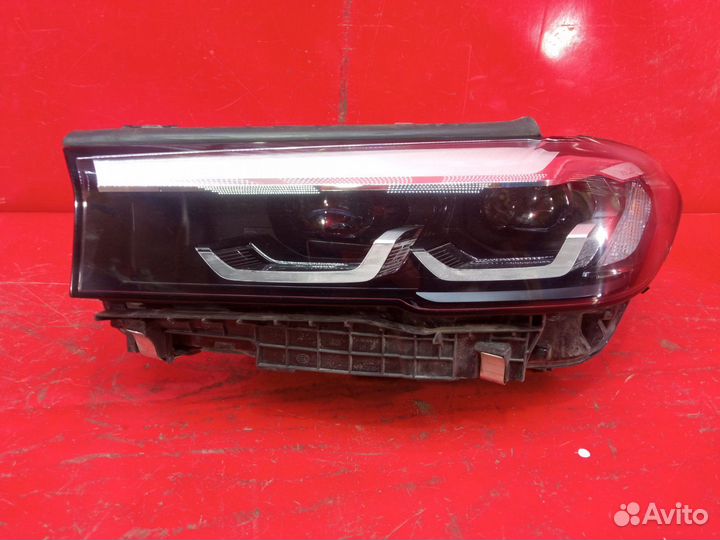Фара LED передняя левая Bmw 5 G30 2020