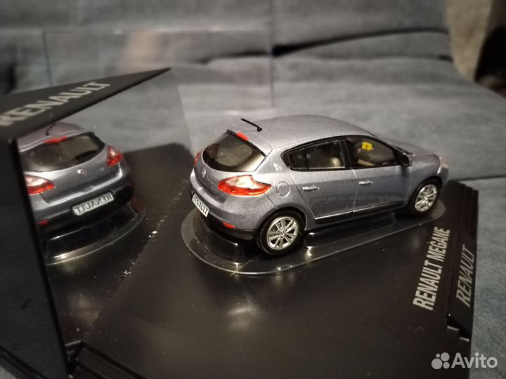 Renault megane 1:43