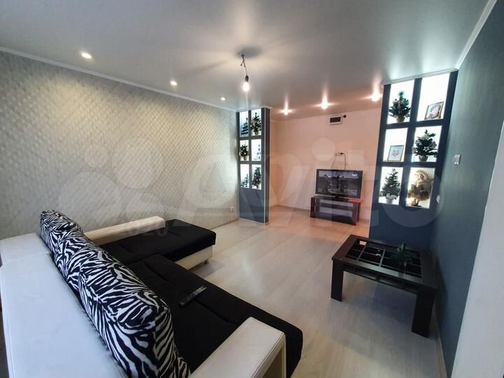 2-к. квартира, 56 м², 8/16 эт.