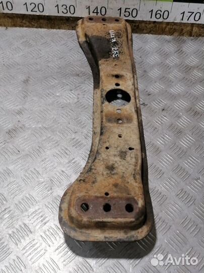 Балка передняя поперечная Mitsubishi L200 2006-201