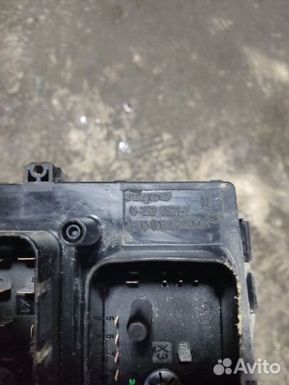 Блок предохранителей Opel Astra H Z13DTH