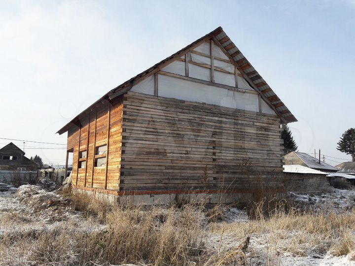 Дом 210 м² на участке 14 сот.