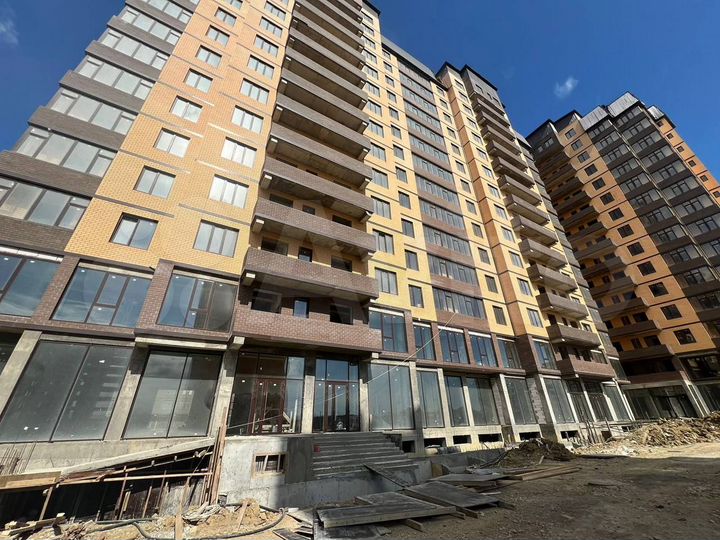 2-к. квартира, 78,4 м², 2/15 эт.