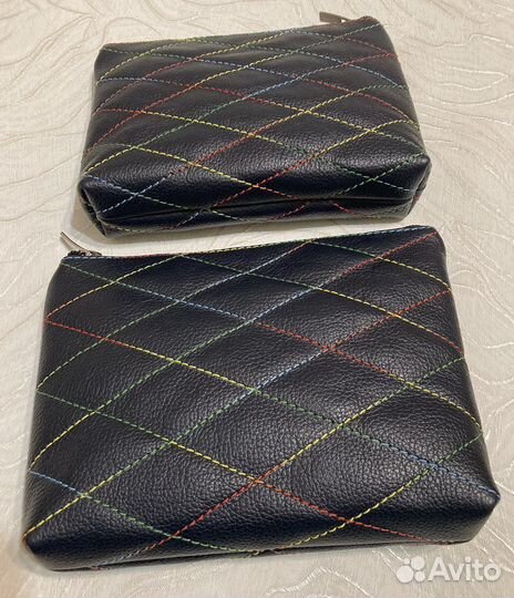 Разноцветными кожаная косметичка