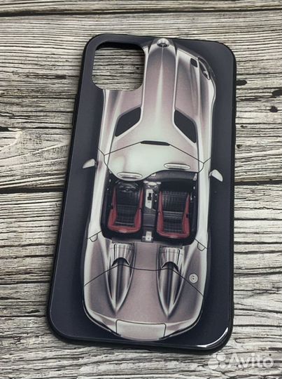 Чехлы для iPhone 11