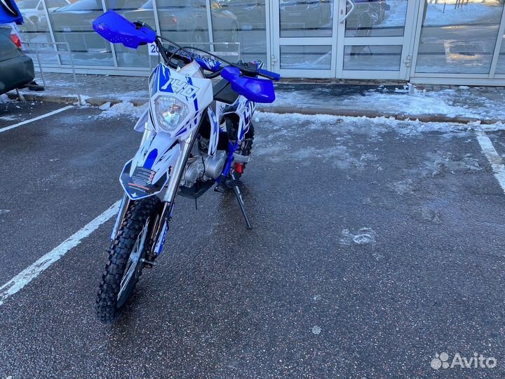 Мотоцикл Sharmax Power Max 140